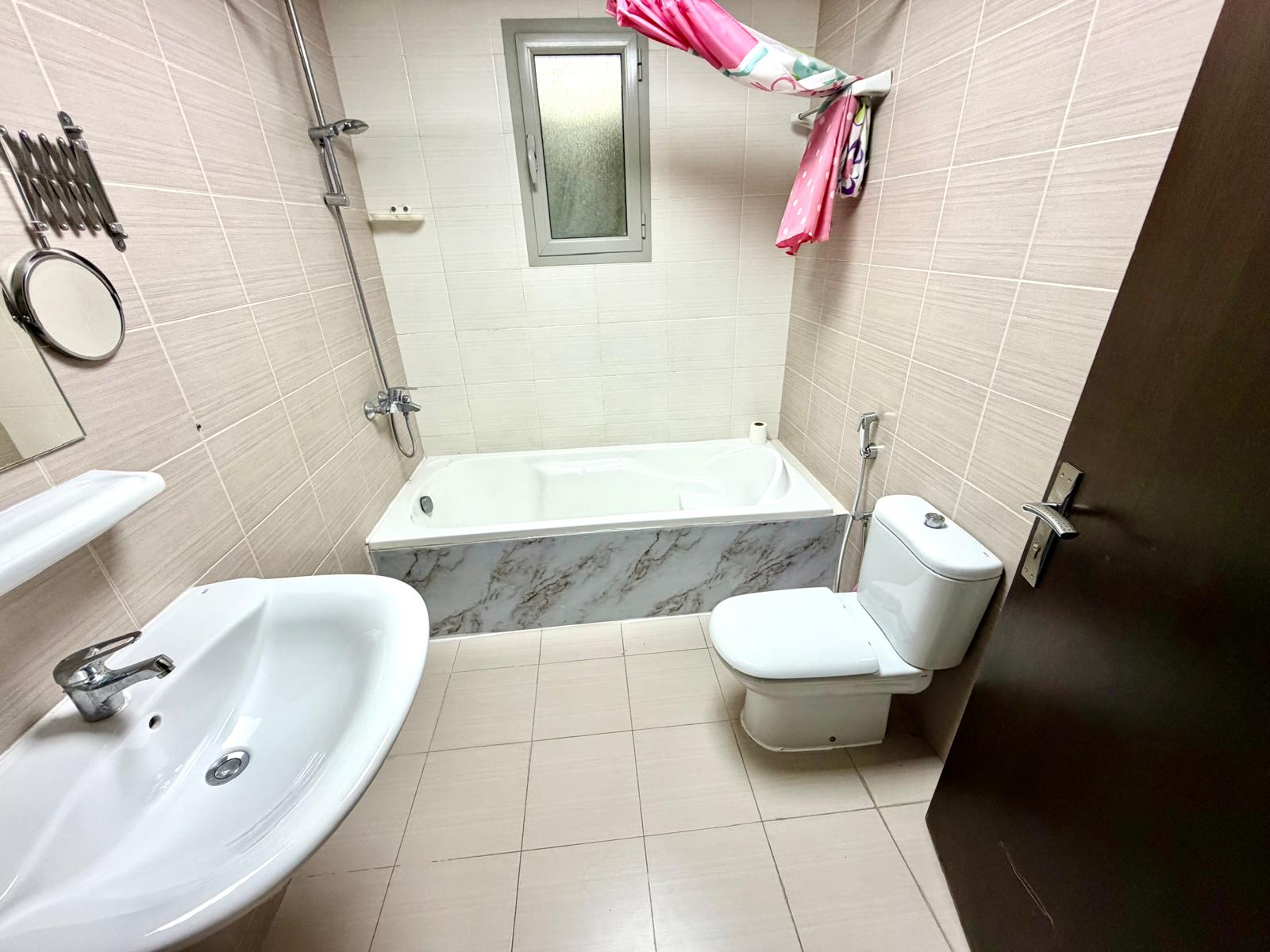 2 Bedrooms Apartment for Rent